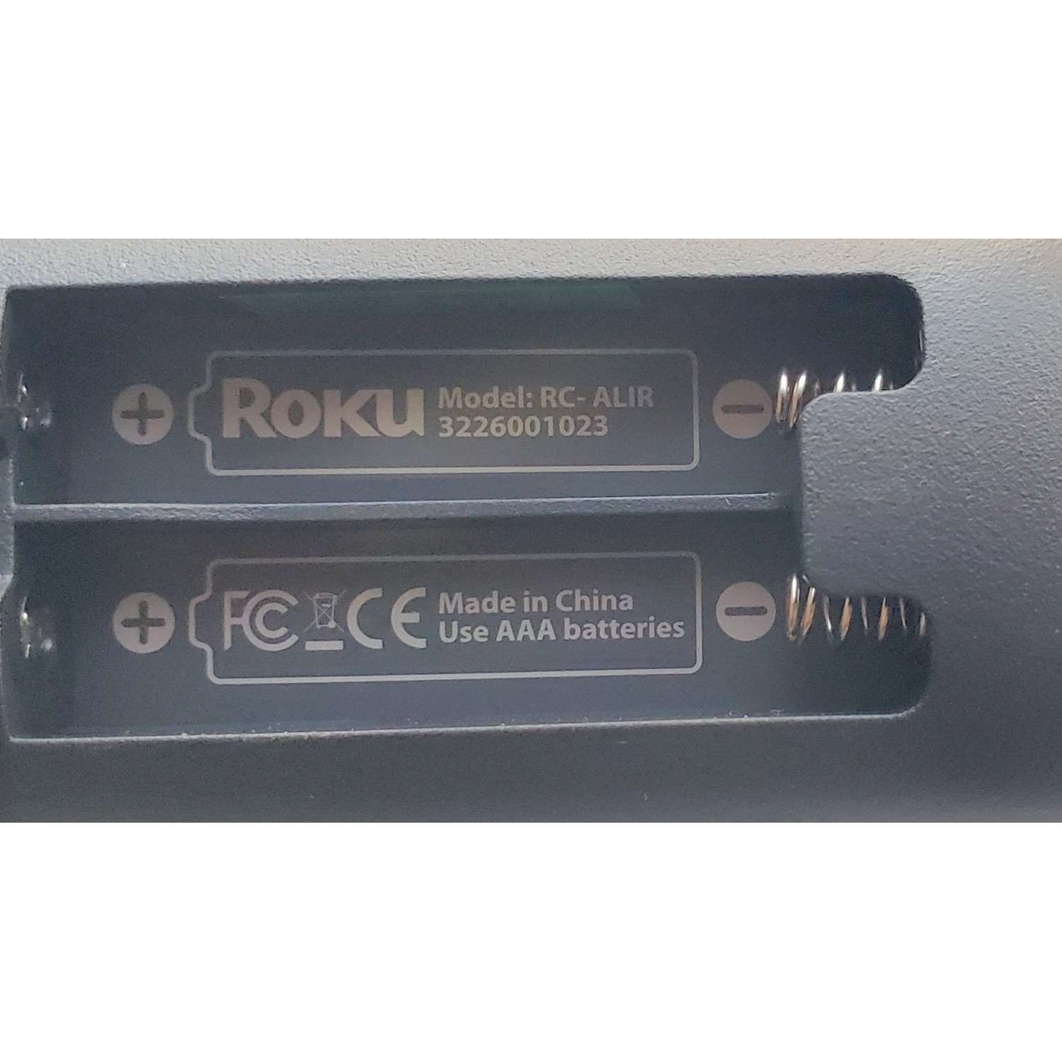 CONTROL REMOTO PARA SMART TV PHILIPS ROKU ((ORIGINAL)) / NUMERO DE PARTE 3226001023 / RC-ALIR / RC18F-T6 / MODELOS 32PFL4664/F7A / 32PFL4764/F7A / 32PFL6452/F7D - Imagen 2